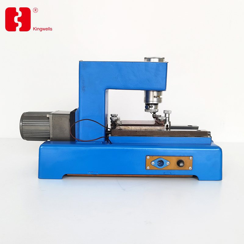 “漆膜劃圈試驗機”/